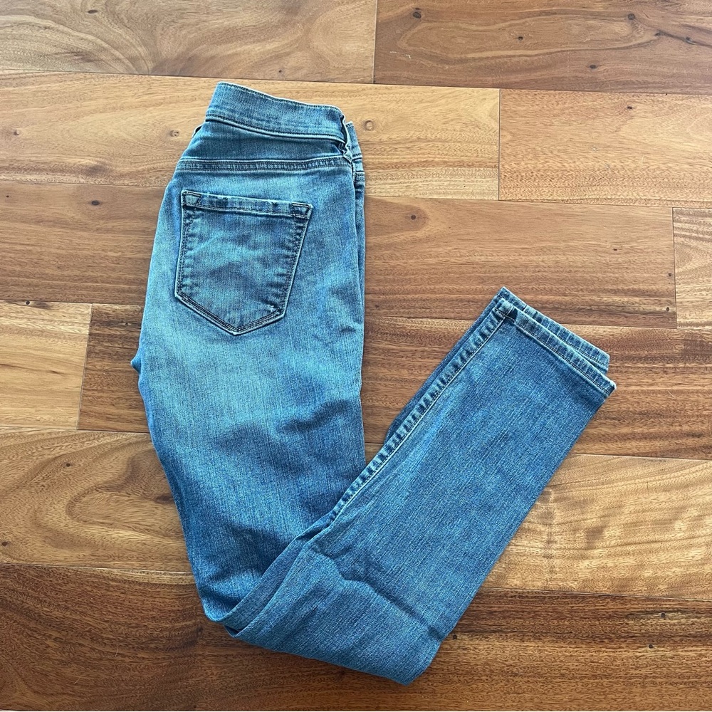 Ann Taylor Loft Moden Skinny 26/2 Demin Jeans